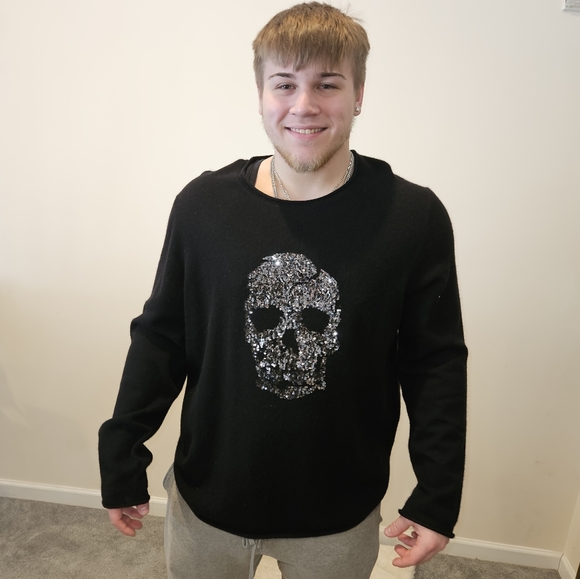 INC Concepts, glamour skull, cashmere blend sweater - Picture 5 of 7